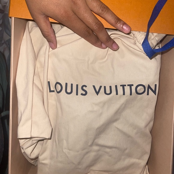 Louis Vuitton Pillow Comfort Ankle Boots - Picture 4 of 6